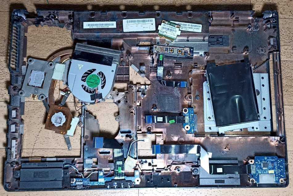 Запчасти (остатки) ноутбука Lenovo G770 разборка