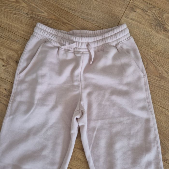 Nowe bez metki spodnie dresowe r.S Primark