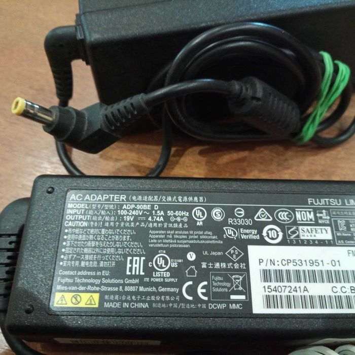 Блок живлення, зарядка для ASUS LENOVO 19v 3.42A\4.7А \5.5мм