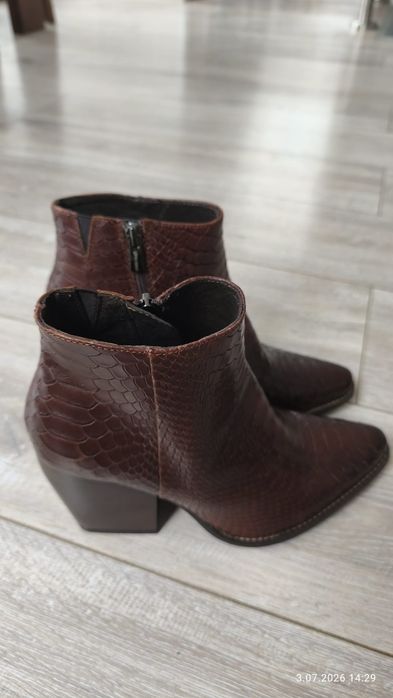 Botki Gino Rossi 38