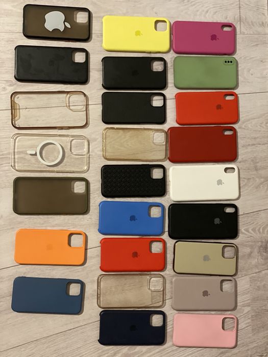 Чехол на iphone в гарному стані