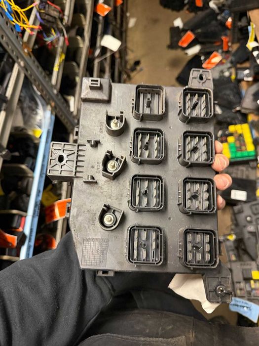 Range Rover P38 caixa fusiveis diversas
