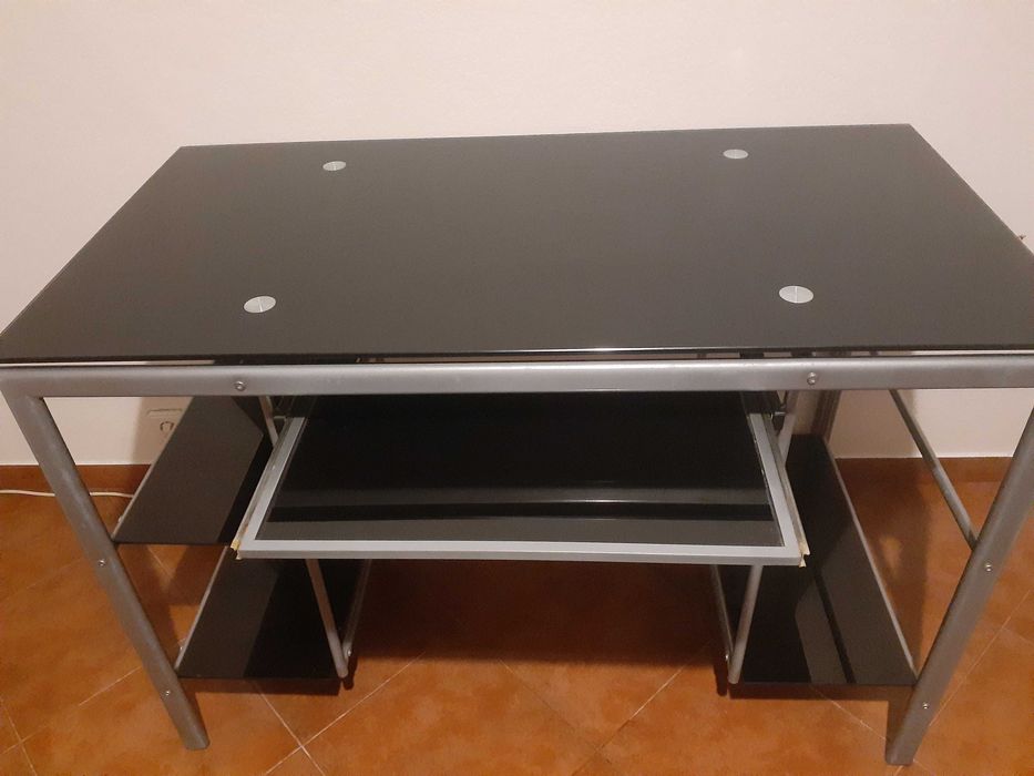 Mesa apoio para computador