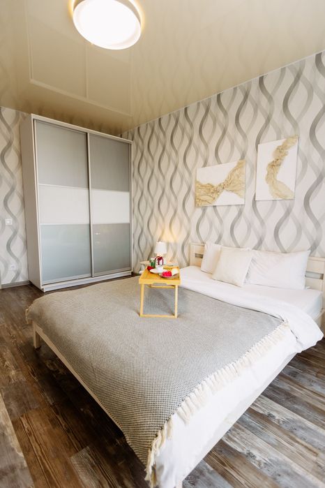 New Time. БЕЗПЕРЕБІЙНИЙ Wi-fi, гаряча вода, опалення Квартира подобово