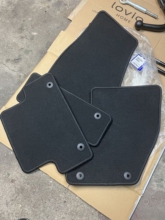 Dywaniki welurowe do volvo v40