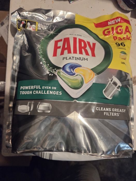 Kapsułki fairy Platinium Giga Pack 96 sztuk