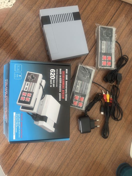 Consola retro game 620 classic games