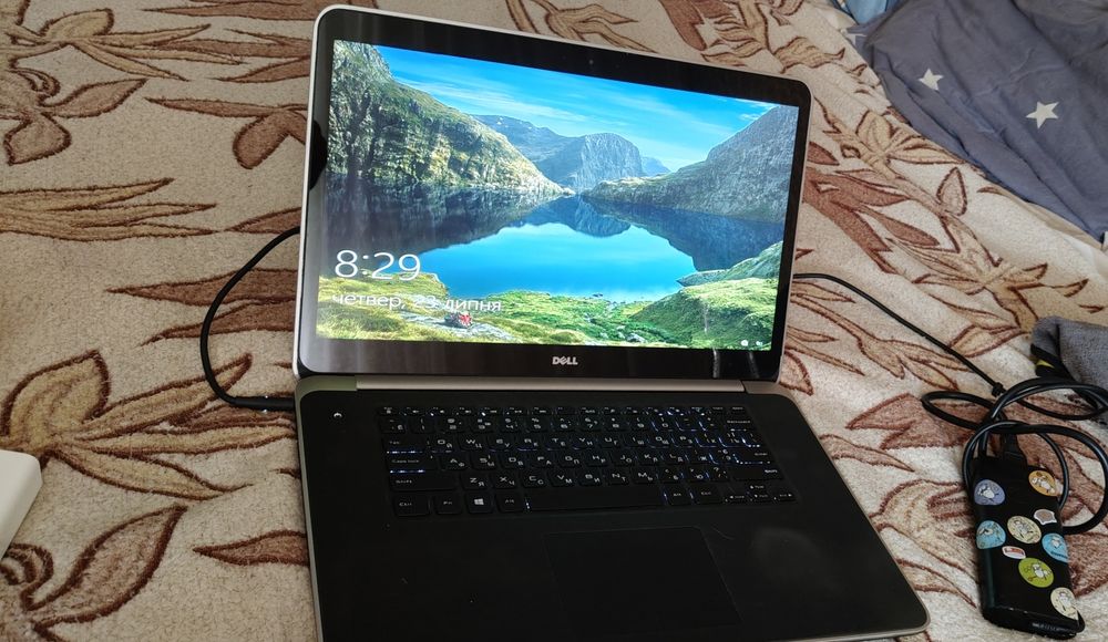 Ноутбук    Dell.