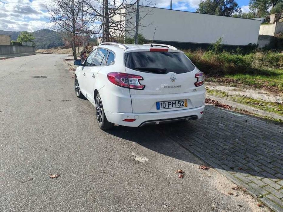 Renault Megane III 1.5dci GtLine 139000km — photo 3