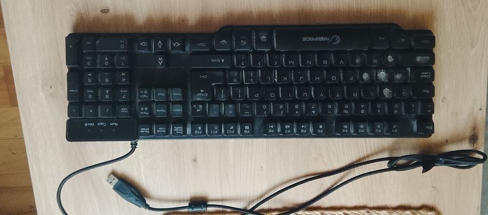 Sprzedam klawiaturę gemingowa