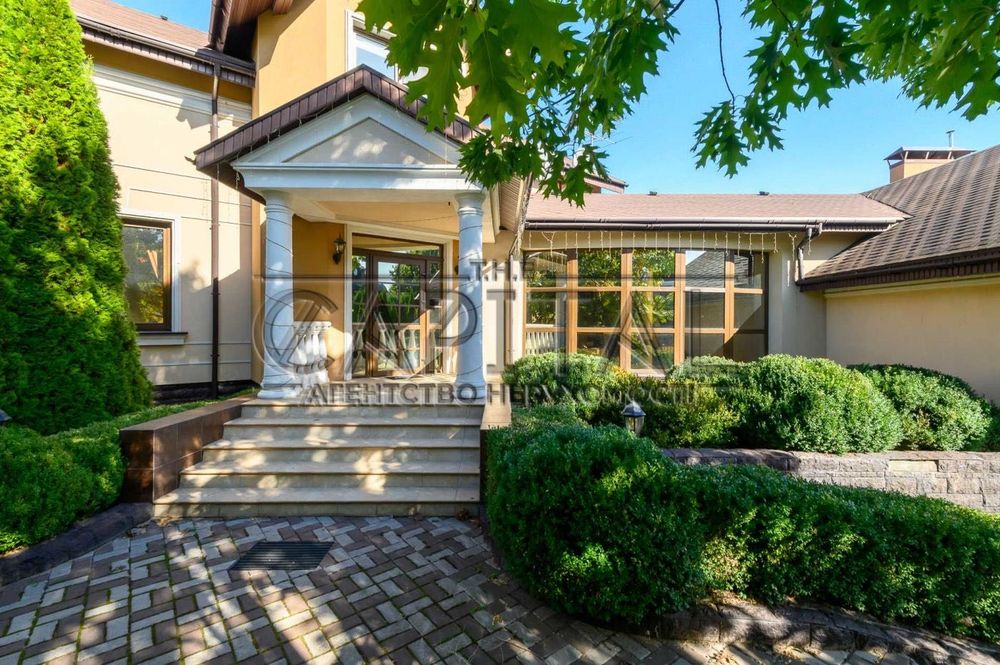 Продаж будинку ГОРЕНИЧІ