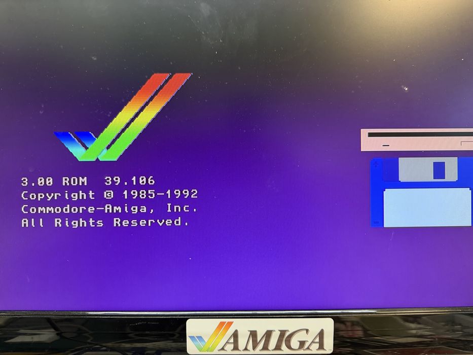 Amiga 1200 4GB CF | 2MB RAM