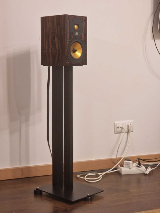 Colunas monitor audio Studio 2