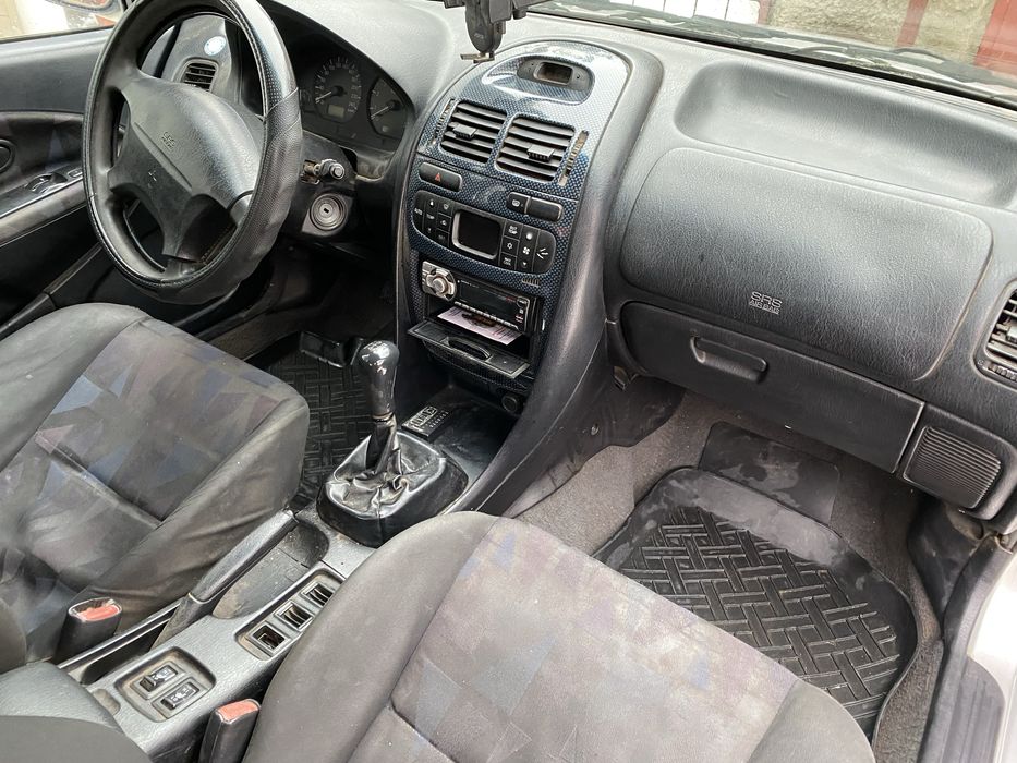 Продам Mitsubishi Carisma