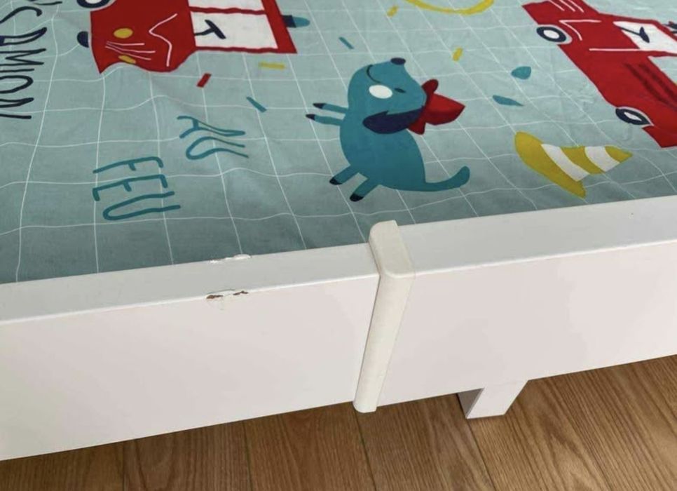 Cama extensível 90X200 com estrado e colchão