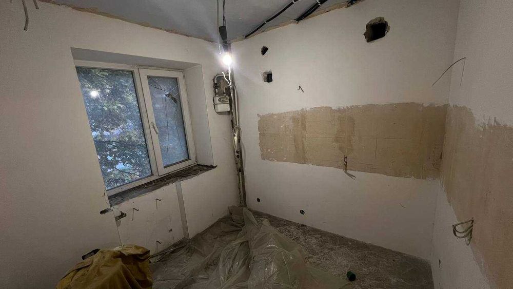 Продаж Однокімнатної квартири вул.Космонавтів зупинка Рассвет