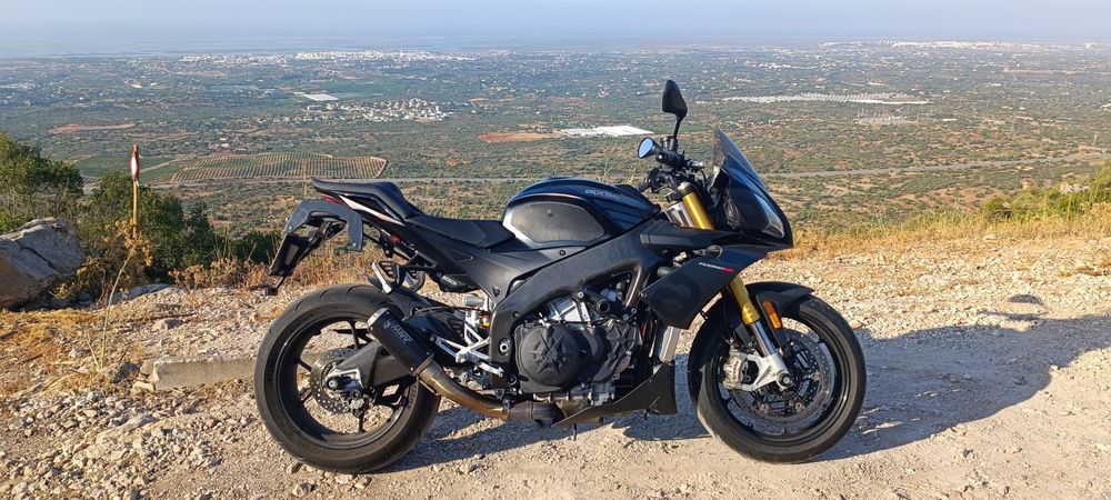 Aprilia tuono v4rr 2021
