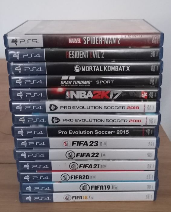 Gry PS4 PS5 zestaw