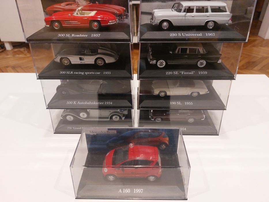 DeAgostini  Mercedes 190E 2.3 - 16 Senna i inne [1/43]
