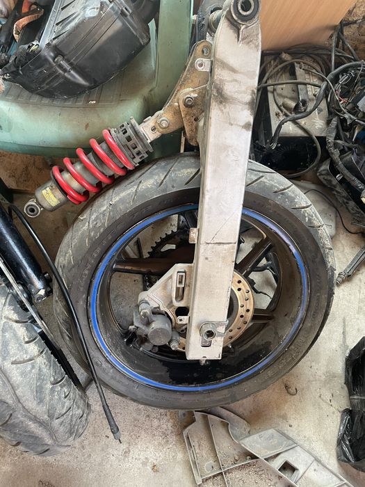 Запчасти на мотоцикл HONDA