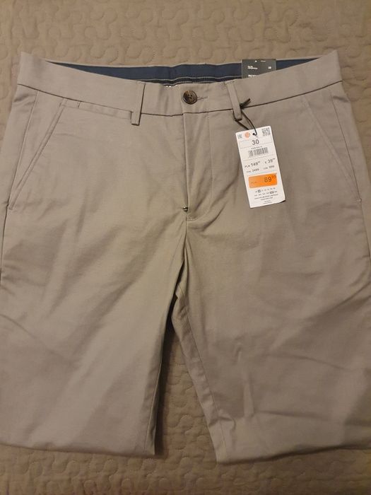 Spodnie męskie Chinos Reserved