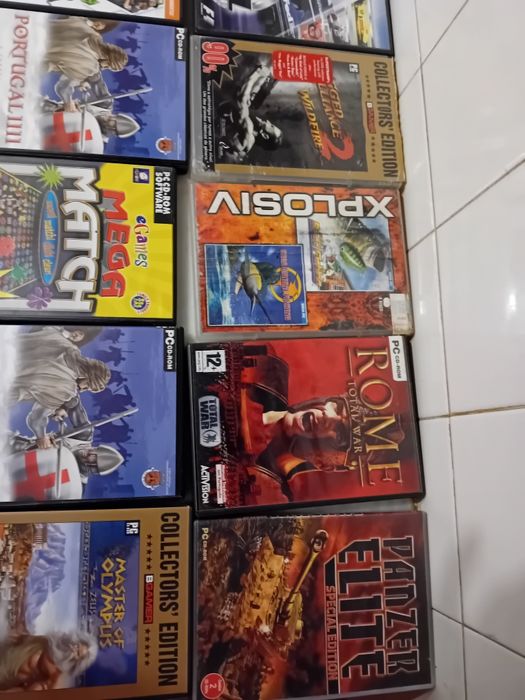 Set of 15 Various PC Games64585703425923121