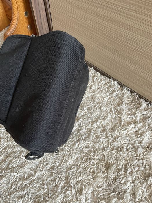 Продам сумочку для відеокамери, косметичку, для дрібничок.