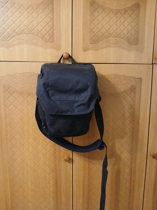 Сумка для фотоапарата lowepro
