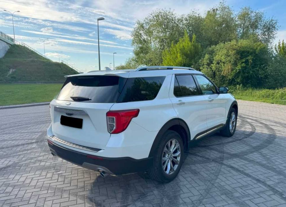 Ford Explorer XLT 2021