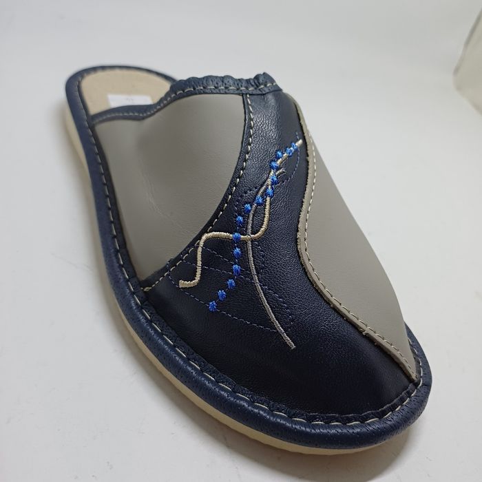 Nowe pantofle góralskie ze skóry roz 37 dł wkładki 23.5 cm