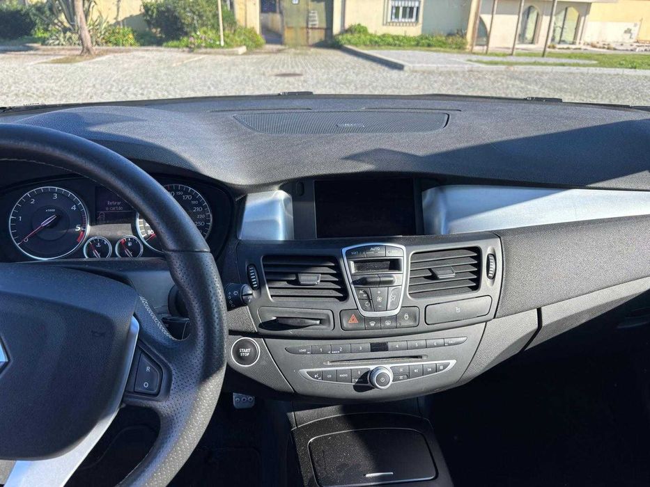 Laguna Coupe 2.0dci 176cv - 2011