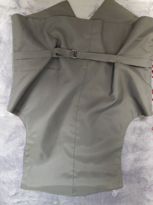 Чоловічий костюм фірми C&A