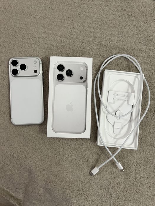 iPhone 17 Pro Silver 512 GB
