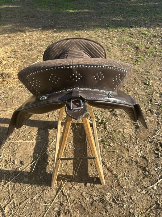 Sela á portuguesa nova