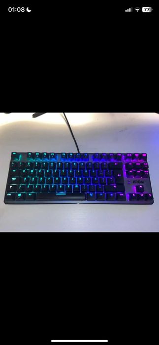Teclado Mecânico Krom Kernel TKL PT