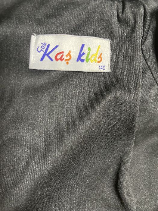 Ветровка  для девочки