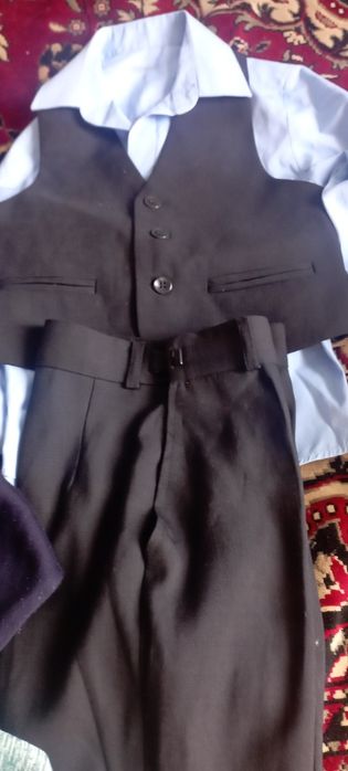 Продам вещи для школьника