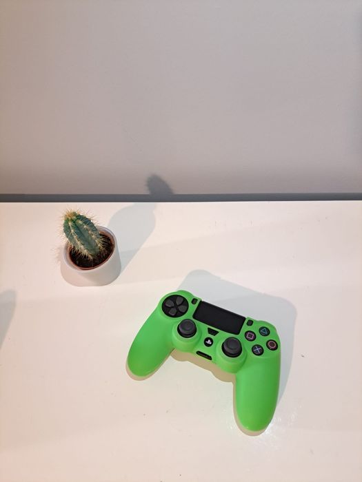 PS4 1TB kit completo