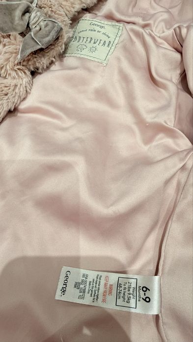 Шубка б/у 200 грн 68-74р.