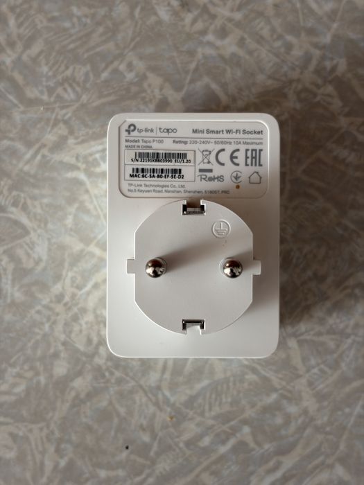 Смарт-розетка TP-Link Tapo P100 Wi-Fi