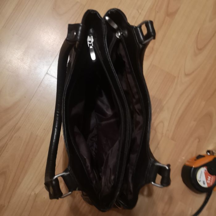 Torebka  vintage z długimi  skóra