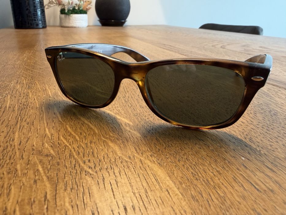 Оригінальні  сонцезахисні окуляри Ray Ban