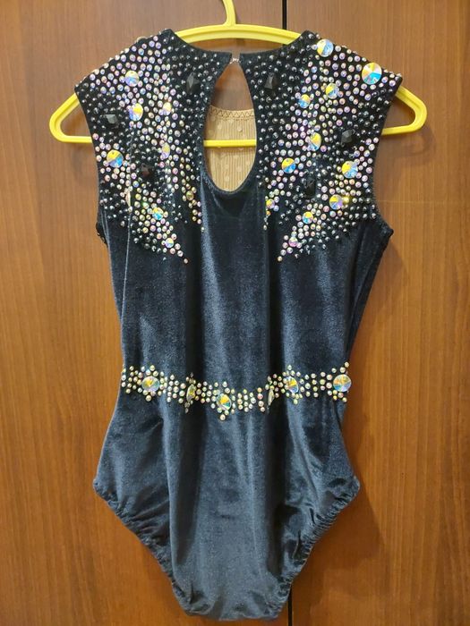 Купальник для художньої гімнастики