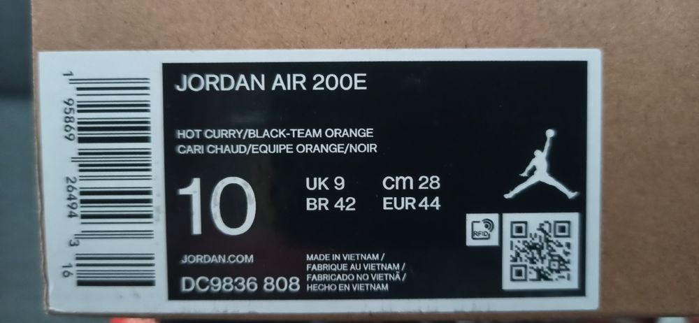 Buty JORDAN AIR 200E czarno-pomarańczowe r. 44 Nowe Oryginalne Olsztyn
