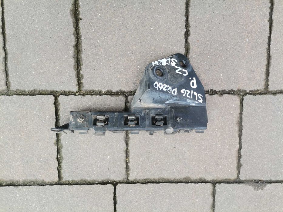 Ślizg Ślizgi mocowanie zderzaka błotnika Mitsubishi Colt CZ CZ3 04-12r