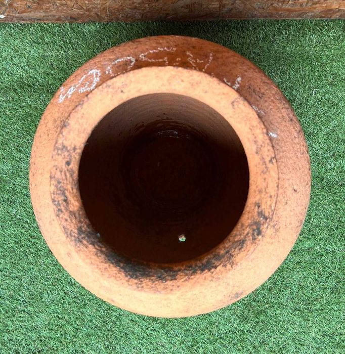talha em barro antiga, pote em terracota