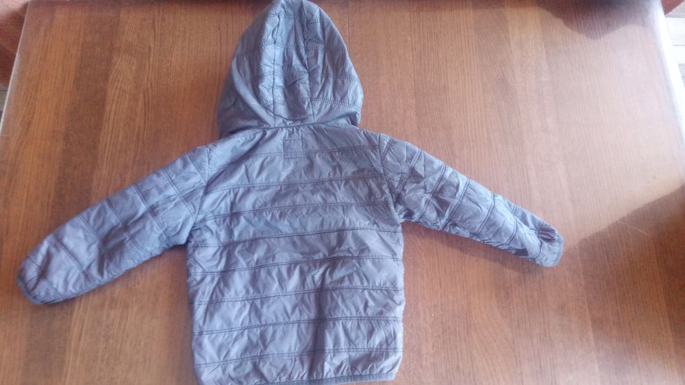 Продаж куртка дитяча Chicco на 2-3 роки