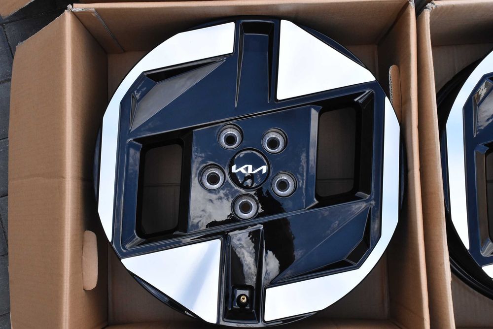NOWE Felgi OEM Kia EV3 GT LINE 52910-EV100 18" ORYGINAL