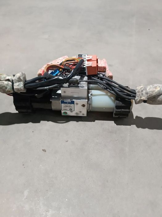 Motor capota - BMW E93