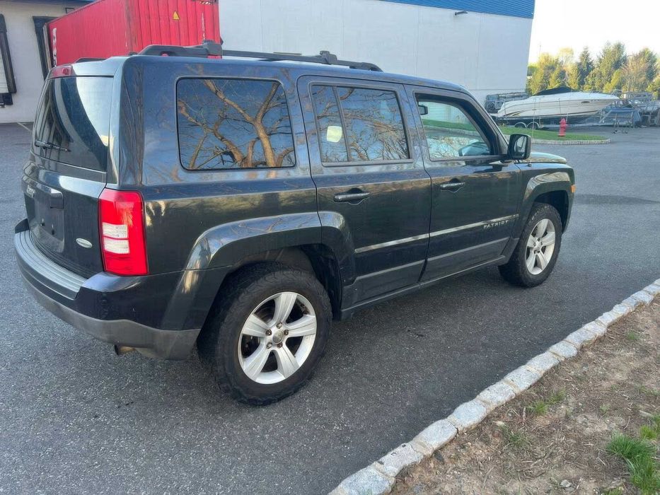 Jeep Patriot Limited      2014